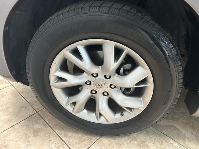 2014 INFINITI QX80 Base