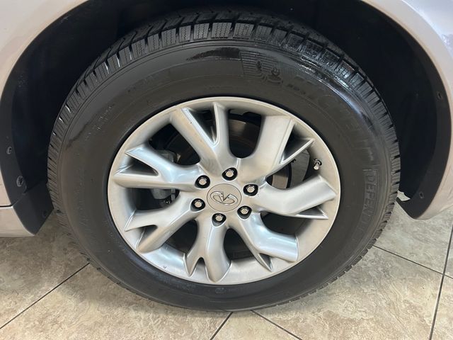 2014 INFINITI QX80 Base