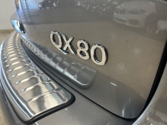 2014 INFINITI QX80 Base
