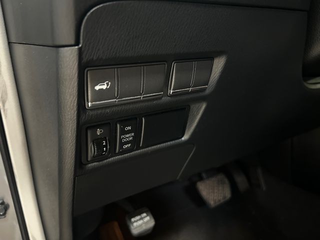 2014 INFINITI QX80 Base