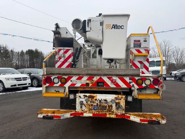 2014 International 4300 Altec 47'