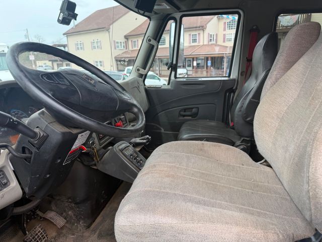 2014 International 4300 Altec 47'