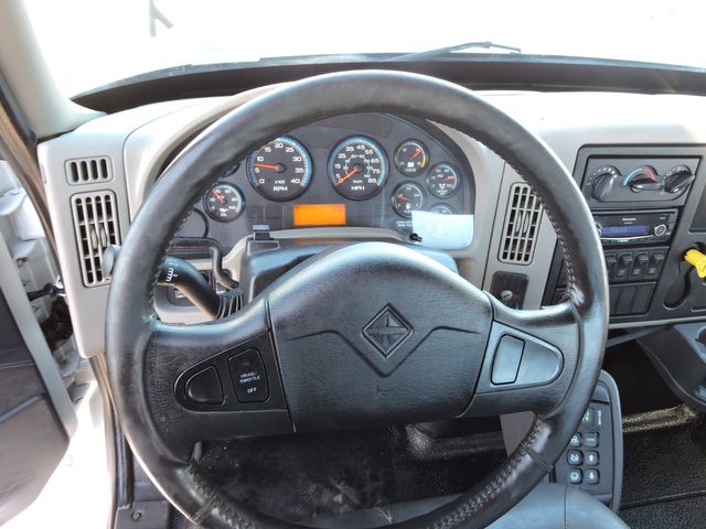 2014 International DuraStar 4400 CDL Tow Truck 