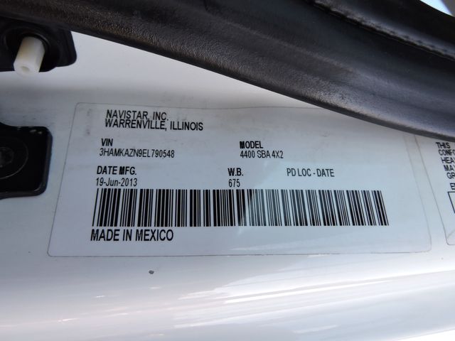 2014 International DuraStar 4400 CDL Tow Truck 