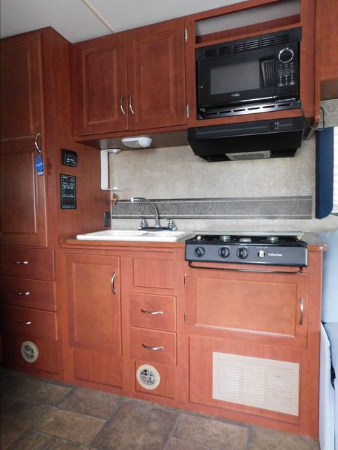 2014 Itasca Spirit 25B