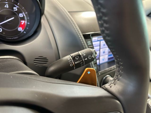 2014 Jaguar F-TYPE V8 S Supercharged 5.0 V8 495 HP | Irving, Texas | Hopper Motorplex 2014 Jaguar F-TYPE V8 S Supercharged 5.0 V8 495 HP | Irving, Texas | Hopper Motorplex