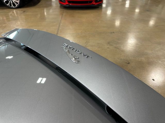 2014 Jaguar F-TYPE V8 S