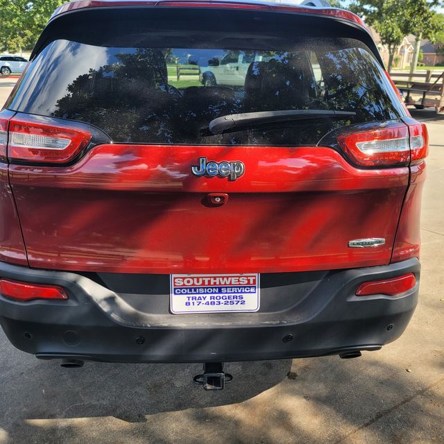 2014 Jeep Cherokee Latitude | Arlington, TX | Tray Rogers dba Southwest Collision Center 2014 Jeep Cherokee Latitude | Arlington, TX | Tray Rogers dba Southwest Collision Center
