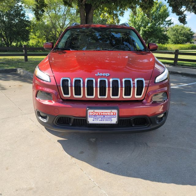 2014 Jeep Cherokee Latitude | Arlington, TX | Tray Rogers dba Southwest Collision Center 2014 Jeep Cherokee Latitude | Arlington, TX | Tray Rogers dba Southwest Collision Center