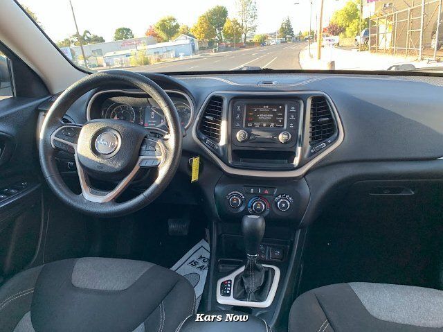 2014 Jeep Cherokee Sport