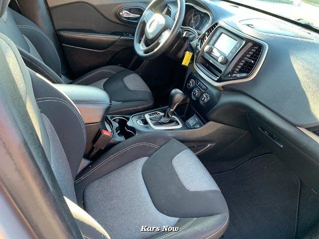 2014 Jeep Cherokee Sport