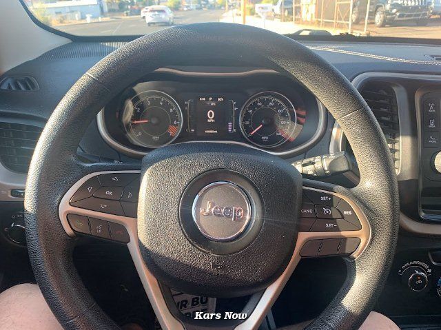 2014 Jeep Cherokee Sport