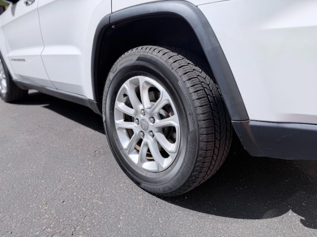 2014 Jeep Cherokee Sport | Lubbock, TX | Chaparral Motors - Lubbock 2014 Jeep Cherokee Sport | Lubbock, TX | Chaparral Motors - Lubbock