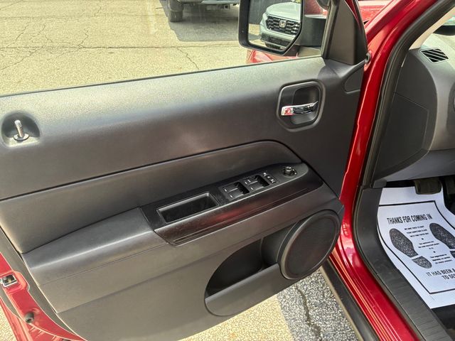 2014 Jeep Patriot Latitude 4X4 | Ontario, OH | New Haven Auto Sales 2014 Jeep Patriot Latitude 4X4 | Ontario, OH | New Haven Auto Sales