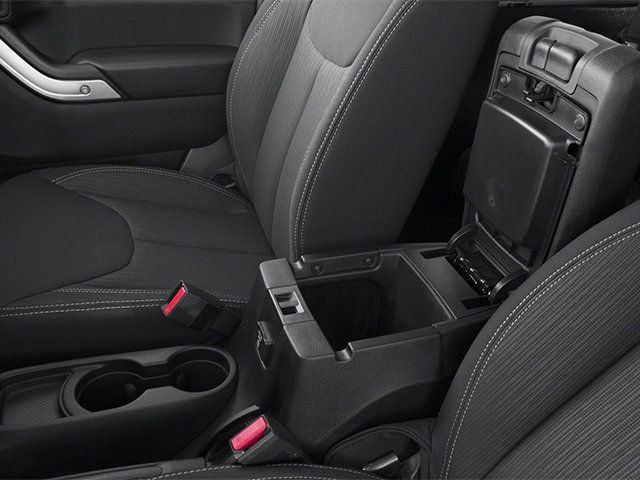 2014 Jeep Wrangler Altitude