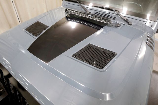 2014 Jeep Wrangler Unlimited Rubicon | Burbank, California | MDK International 2014 Jeep Wrangler Unlimited Rubicon | Burbank, California | MDK International