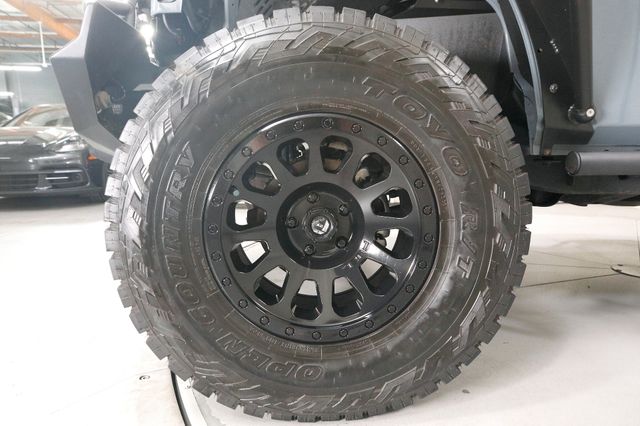 2014 Jeep Wrangler Unlimited Rubicon | Burbank, California | MDK International 2014 Jeep Wrangler Unlimited Rubicon | Burbank, California | MDK International