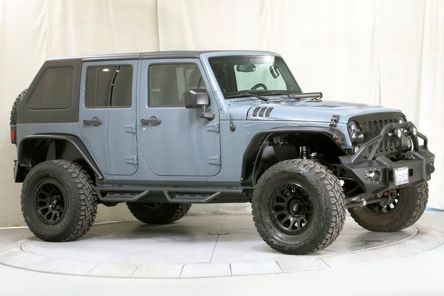 2014 Jeep Wrangler Unlimited Rubicon | Burbank, California | MDK International 2014 Jeep Wrangler Unlimited Rubicon | Burbank, California | MDK International