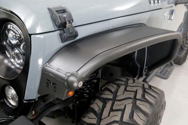 2014 Jeep Wrangler Unlimited Rubicon | Burbank, California | MDK International 2014 Jeep Wrangler Unlimited Rubicon | Burbank, California | MDK International