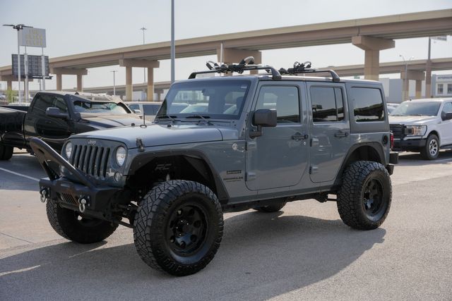 2014 Jeep Wrangler Unlimited Sport 4X4 6-SPEED W/ UPGRADES / REGULAR SERVICE | Dallas, TX | Rocky Mountain Truck Stop Dallas 2014 Jeep Wrangler Unlimited Sport 4X4 6-SPEED W/ UPGRADES / REGULAR SERVICE | Dallas, TX | Rocky Mountain Truck Stop Dallas