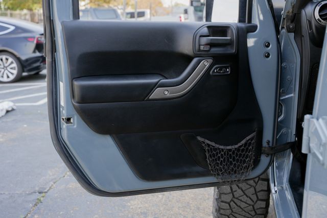 2014 Jeep Wrangler Unlimited Sport 4X4 6-SPEED W/ UPGRADES / REGULAR SERVICE | Dallas, TX | Rocky Mountain Truck Stop Dallas