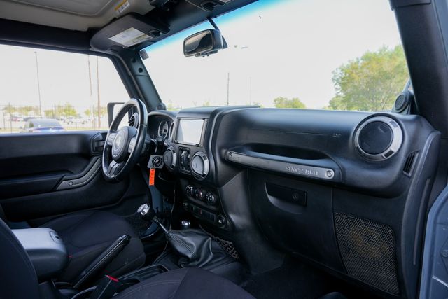 2014 Jeep Wrangler Unlimited Sport 4X4 6-SPEED W/ UPGRADES / REGULAR SERVICE | Dallas, TX | Rocky Mountain Truck Stop Dallas 2014 Jeep Wrangler Unlimited Sport 4X4 6-SPEED W/ UPGRADES / REGULAR SERVICE | Dallas, TX | Rocky Mountain Truck Stop Dallas