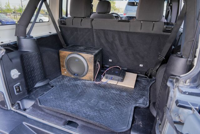 2014 Jeep Wrangler Unlimited Sport 4X4 6-SPEED W/ UPGRADES / REGULAR SERVICE | Dallas, TX | Rocky Mountain Truck Stop Dallas 2014 Jeep Wrangler Unlimited Sport 4X4 6-SPEED W/ UPGRADES / REGULAR SERVICE | Dallas, TX | Rocky Mountain Truck Stop Dallas