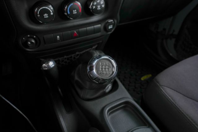 2014 Jeep Wrangler Unlimited Sport 4X4 6-SPEED W/ UPGRADES / REGULAR SERVICE | Dallas, TX | Rocky Mountain Truck Stop Dallas 2014 Jeep Wrangler Unlimited Sport 4X4 6-SPEED W/ UPGRADES / REGULAR SERVICE | Dallas, TX | Rocky Mountain Truck Stop Dallas