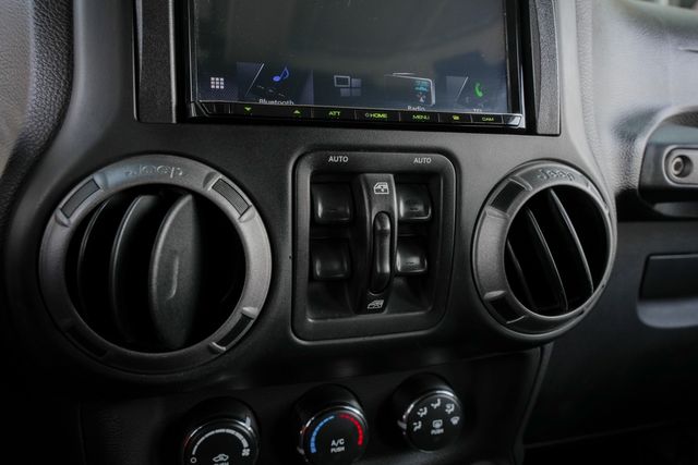 2014 Jeep Wrangler Unlimited Sport 4X4 6-SPEED W/ UPGRADES / REGULAR SERVICE | Dallas, TX | Rocky Mountain Truck Stop Dallas