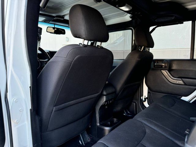 2014 Jeep Wrangler Unlimited Sport 4x4 4dr SUV | Houston, TX | Houston Auto Credit 2014 Jeep Wrangler Unlimited Sport 4x4 4dr SUV | Houston, TX | Houston Auto Credit