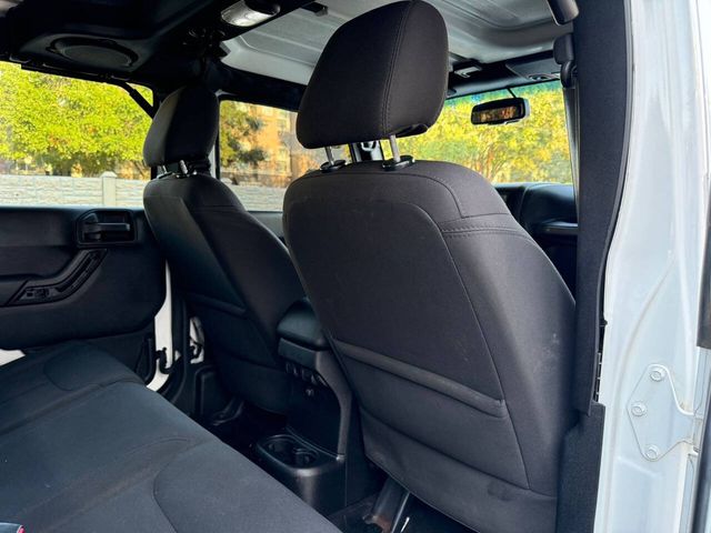 2014 Jeep Wrangler Unlimited Sport 4x4 4dr SUV | Houston, TX | Houston Auto Credit 2014 Jeep Wrangler Unlimited Sport 4x4 4dr SUV | Houston, TX | Houston Auto Credit