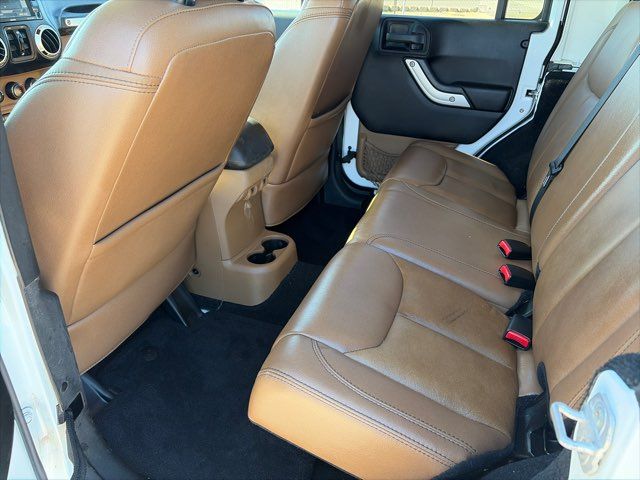 2014 Jeep Wrangler Unlimited Rubicon 4x4