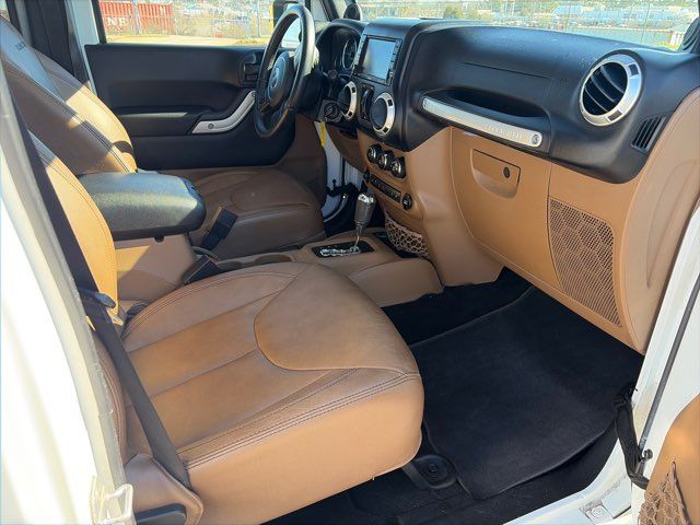 2014 Jeep Wrangler Unlimited Rubicon 4x4