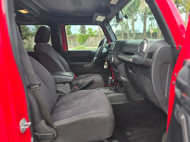 2014 Jeep Wrangler Unlimited Sport 2014 Jeep Wrangler Unlimited Sport