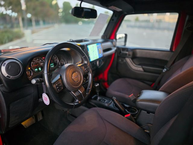 2014 Jeep Wrangler Unlimited Sport 4x4  Automatic  Clean Title | Reseda, CA | Angeles Auto Alliance