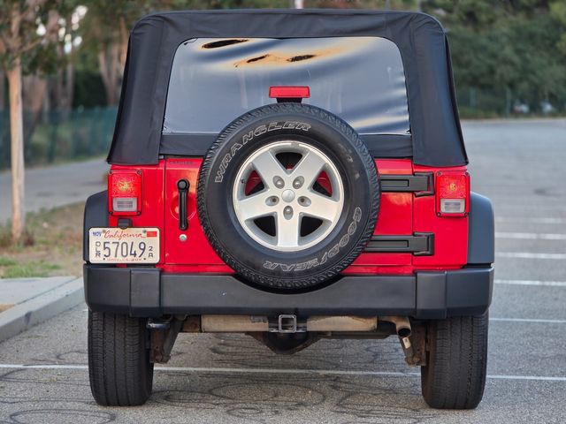 2014 Jeep Wrangler Unlimited Sport 4x4  Automatic  Clean Title | Reseda, CA | Angeles Auto Alliance