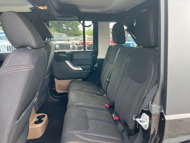 2014 Jeep Wrangler Unlimited Sahara