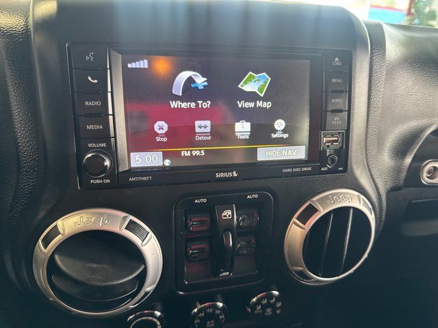 2014 Jeep Wrangler Unlimited Sahara | Rome, GA | Knight's Car Store 2014 Jeep Wrangler Unlimited Sahara | Rome, GA | Knight's Car Store