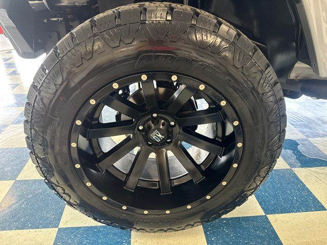 2014 Jeep Wrangler Unlimited Sahara | Rome, GA | Knight's Car Store 2014 Jeep Wrangler Unlimited Sahara | Rome, GA | Knight's Car Store