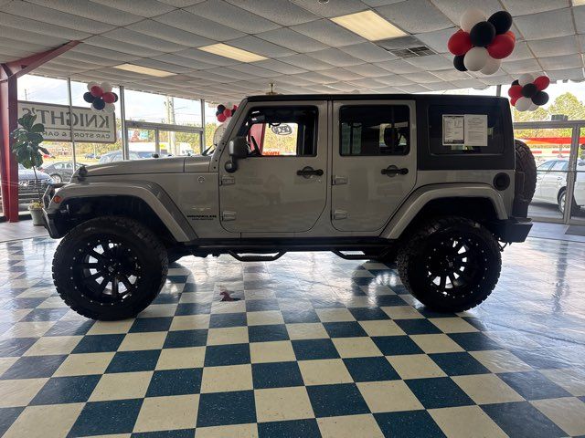 2014 Jeep Wrangler Unlimited Sahara | Rome, GA | Knight's Car Store 2014 Jeep Wrangler Unlimited Sahara | Rome, GA | Knight's Car Store