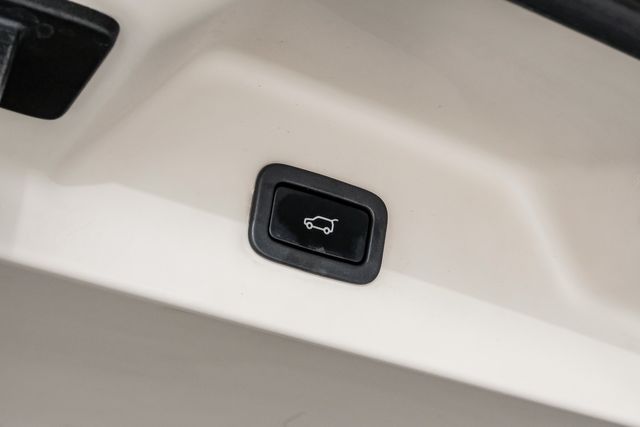 2014 Land Rover Range Rover V8 Supercharged LWB 4ZoneClimate MeridianSound | Dallas, TX | Stevens Motor Company LLC