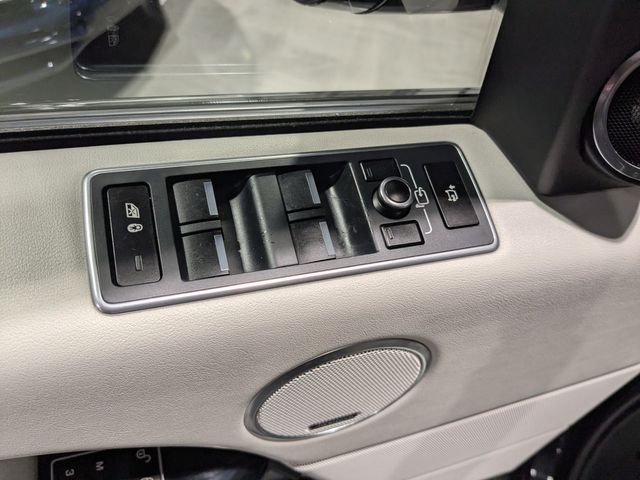 2014 Land Rover Range Rover HSE | Lake Forest IL | Executive Motor Carz 2014 Land Rover Range Rover HSE | Lake Forest IL | Executive Motor Carz