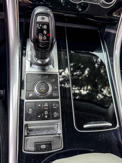 2014 Land Rover Range Rover Sport HSE | Agoura Hills, CA | SoCal Auto Group 2014 Land Rover Range Rover Sport HSE | Agoura Hills, CA | SoCal Auto Group