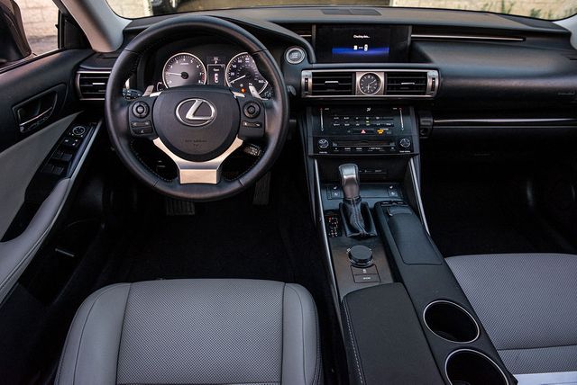 2014 Lexus IS 350 Base | Van Nuys, CA | Stellar Auto INC.