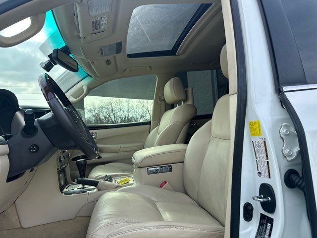 2014 Lexus LX 570 Base