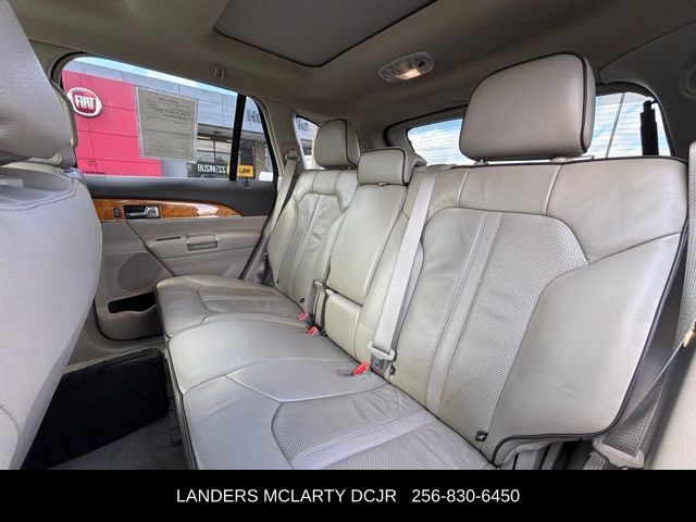 2014 Lincoln MKX Base