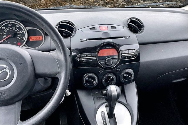 2014 Mazda Mazda2 Sport
