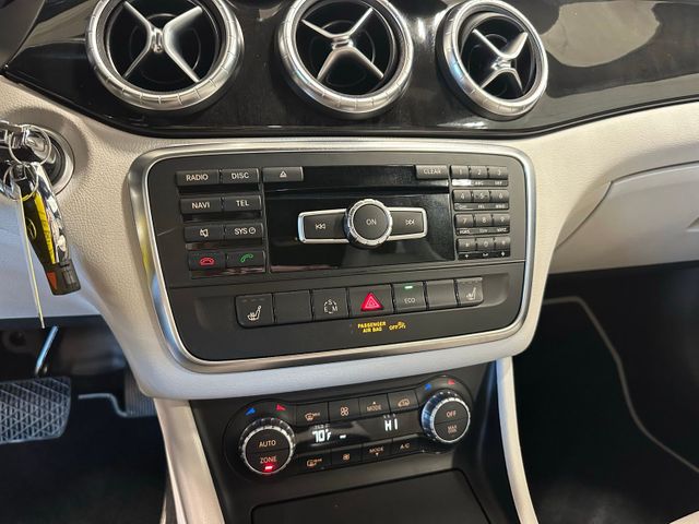 2014 Mercedes-Benz CLA CLA 250 Driver Attention Assist Bluetooth Hands... | Irving, Texas | Hopper Motorplex