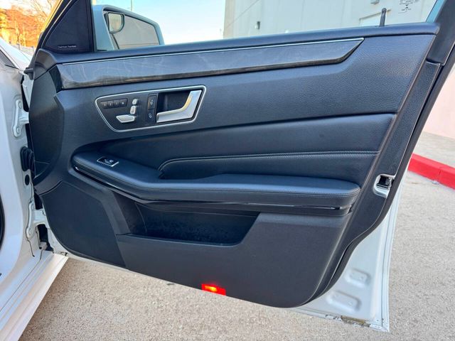 2014 Mercedes-Benz E-Class E 350 Sport 4dr Sedan | Houston, TX | Houston Auto Credit 2014 Mercedes-Benz E-Class E 350 Sport 4dr Sedan | Houston, TX | Houston Auto Credit