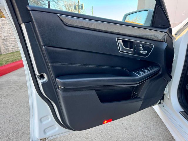2014 Mercedes-Benz E-Class E 350 Sport 4dr Sedan | Houston, TX | Houston Auto Credit 2014 Mercedes-Benz E-Class E 350 Sport 4dr Sedan | Houston, TX | Houston Auto Credit